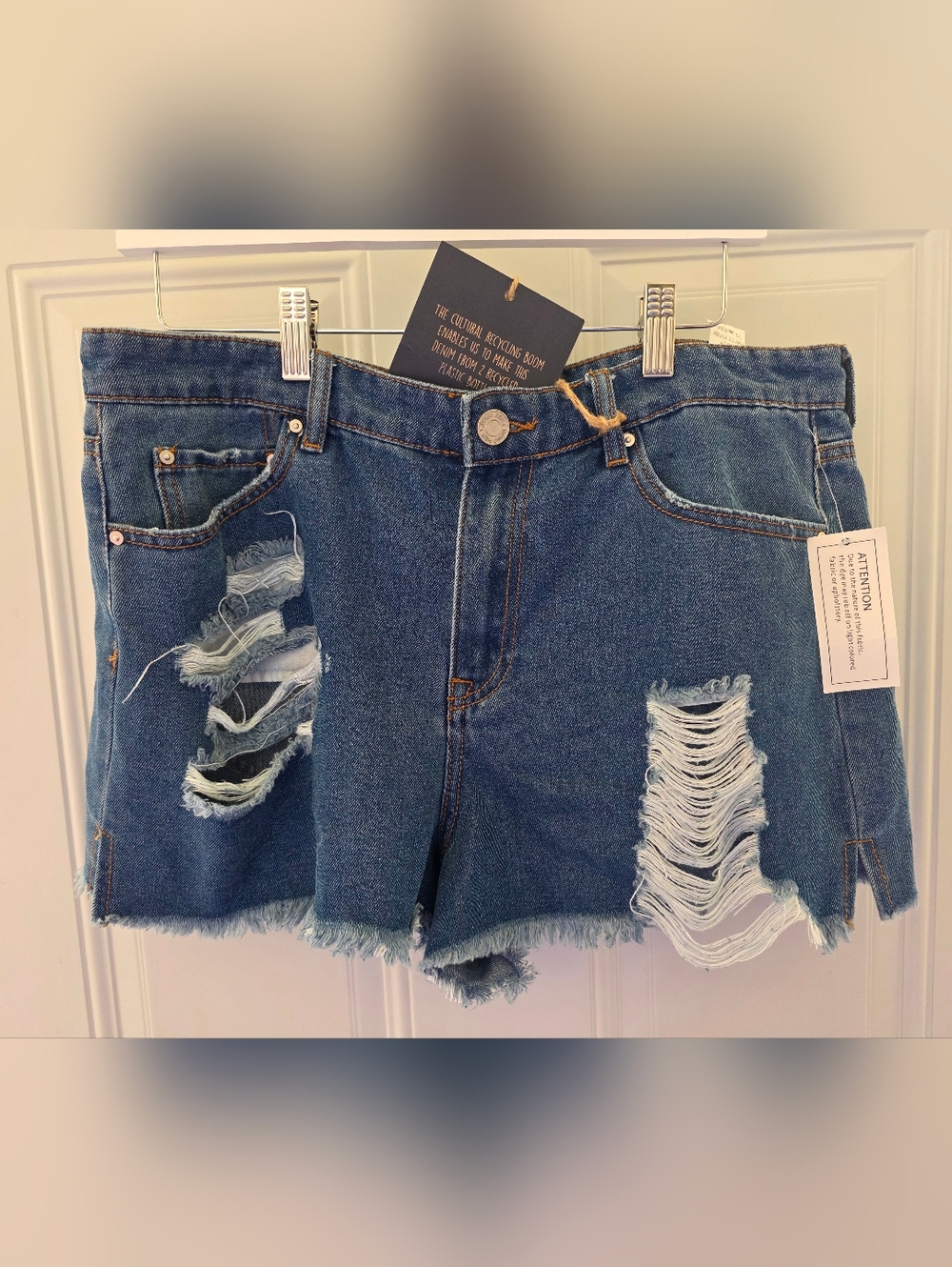 Indigo Rein Blue Distressed Denim Jean Shorts Size 13 - New With Tags
